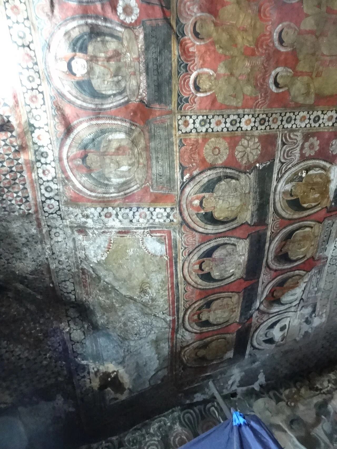 Dambulla - Dambulla cave temple